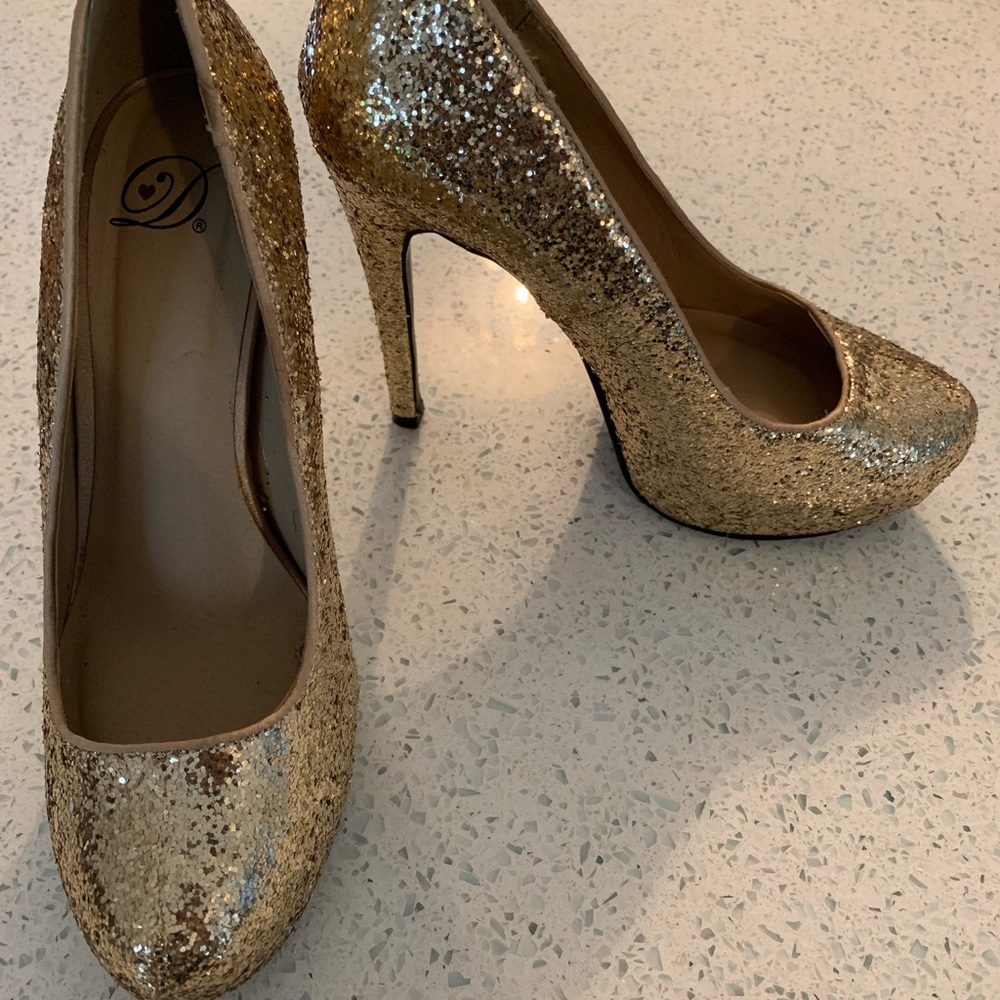 Gold heels!